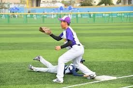 盛李豪收到大学录取通知书！父亲代领满脸自豪，希望儿子好好学习